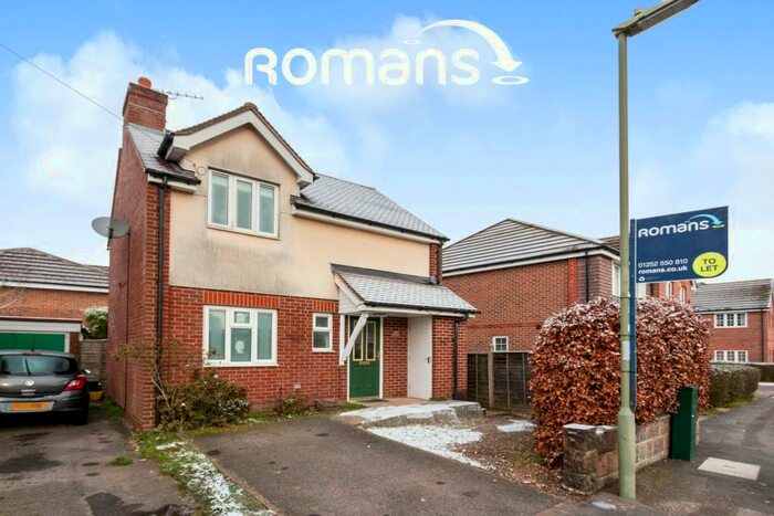 2 Bedroom Detached House To Rent In Marrowbrook Lane, GU14