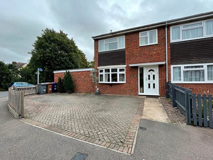3 Bedroom End Of Terrace House To Rent In Thurnall Close, Baldock, SG7