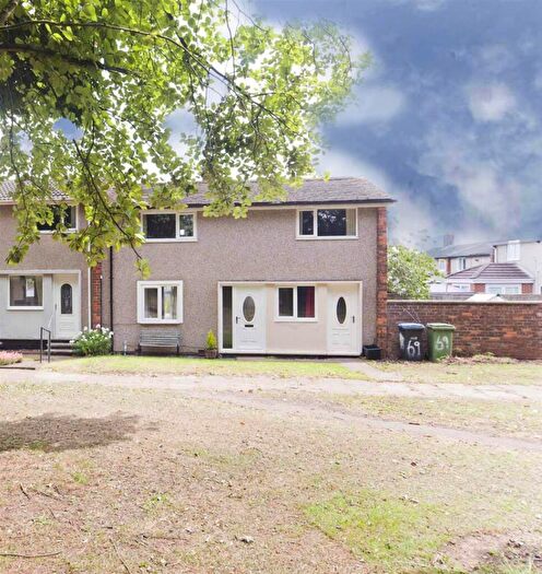 3 Bedroom End Of Terrace House For Sale In Lowhills Road, Peterlee, SR8
