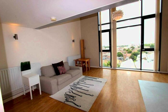 2 Bedroom Flat To Rent In Issognis House, London, W3