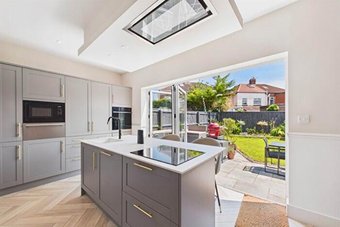 3 Bedroom Semi-Detached House For Sale In Cauldwell Avenue, South Shields, NE34