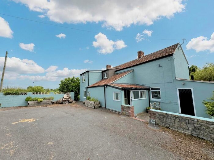 4 Bedroom Cottage To Rent In New Farm Cottage, BA6