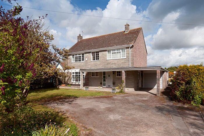 4 Bedroom Detached House For Sale In West Street, Fontmell Magna, SP7