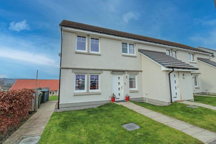 2 Bedroom Flat For Sale In Barony Crescent, Slackbuie, Inverness, IV2