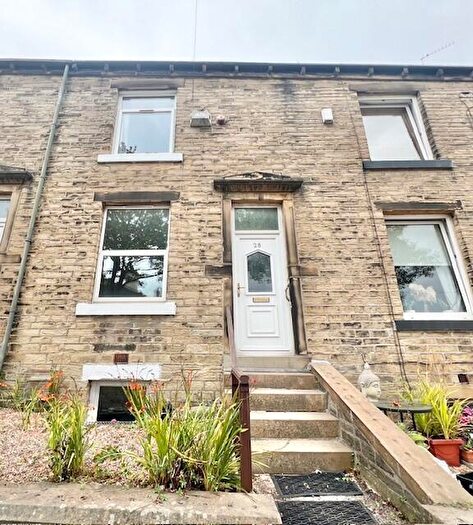 2 Bedroom House To Rent In Emscote Street South, Halifax, HX1