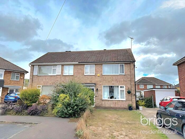 3 Bedroom Semi-Detached House For Sale In Tyghes Close, Deeping St James, Market Deeping, PE6