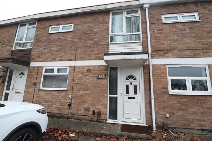 2 Bedroom Property To Rent In Great Knightleys, Basildon, SS15