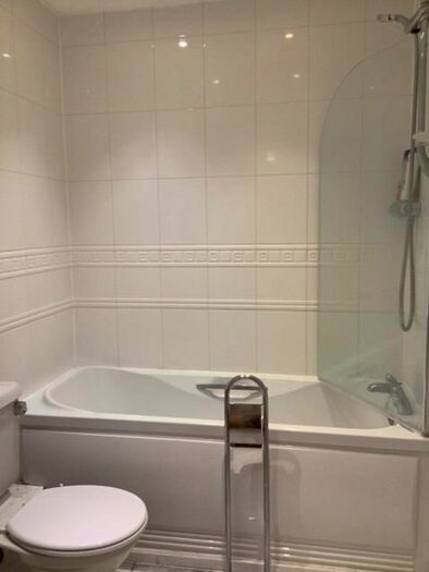 1 Bedroom Flat To Rent In Kingfisher Meadow, Maidstone, ME16