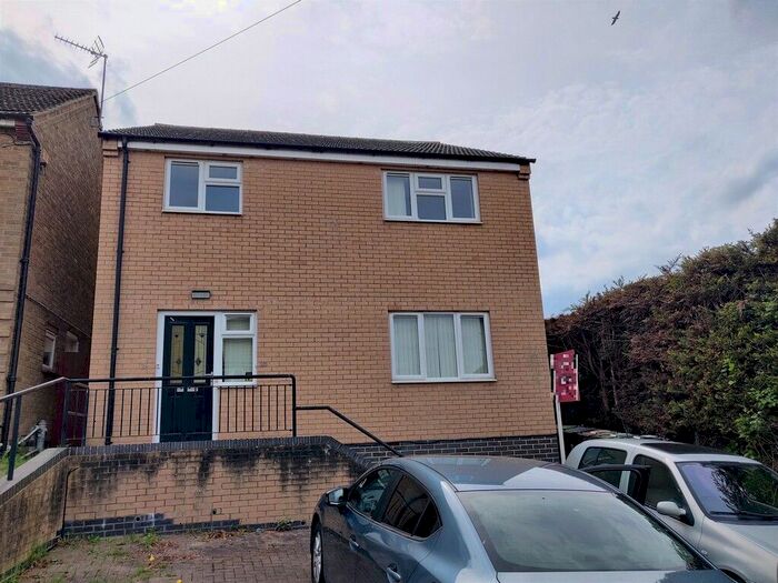 2 Bedroom Flat To Rent In Dulley Avenue, Wellingborough, NN8