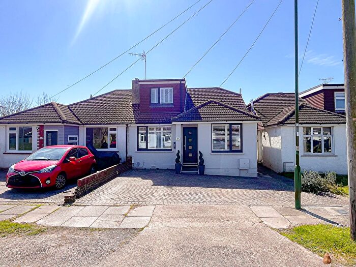 5 Bedroom Semi-Detached House For Sale In Abbey Road, Sompting, BN15