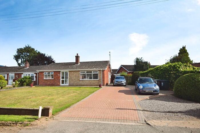 2 Bedroom Detached Bungalow For Sale In Field Lane, Friskney, PE22