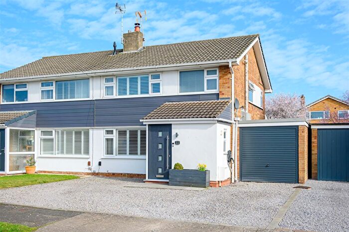 3 Bedroom Semi Detached House For Sale In Allerton Drive, Nether Poppleton, York, YO26