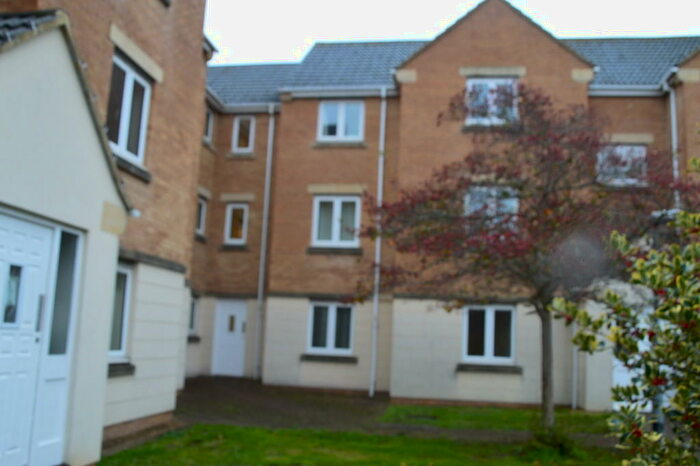 2 Bedroom Apartment To Rent In Macfarlane Chase, Weston-super-Mare, BS23