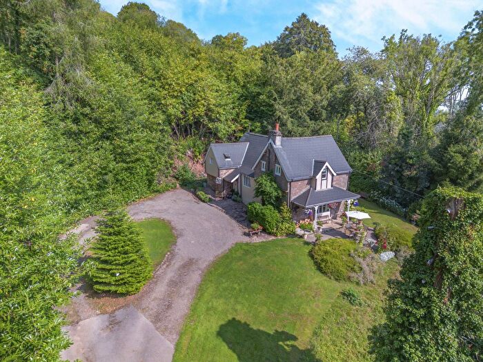 3 Bedroom Detached House For Sale In Folly Lane, Mamhilad, Monmouthsire, NP4