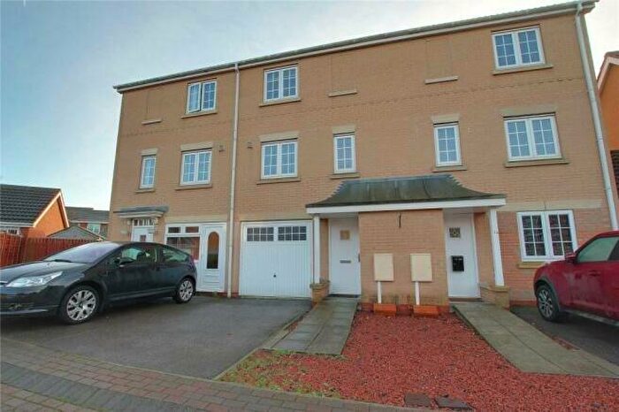 3 Bedroom Terraced House To Rent In Rivelin Park, Kingswood, Hull, East Riding Of Yorkshire, HU7