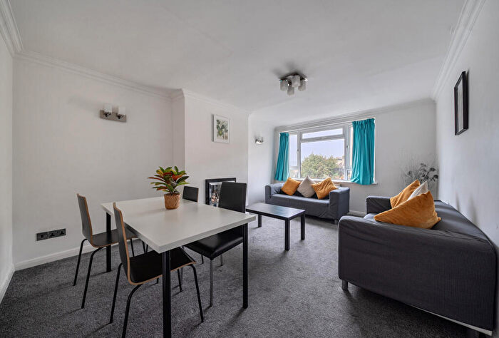 2 Bedroom Terraced House For Sale In St. James's Park, Bath, Somerset, BA1
