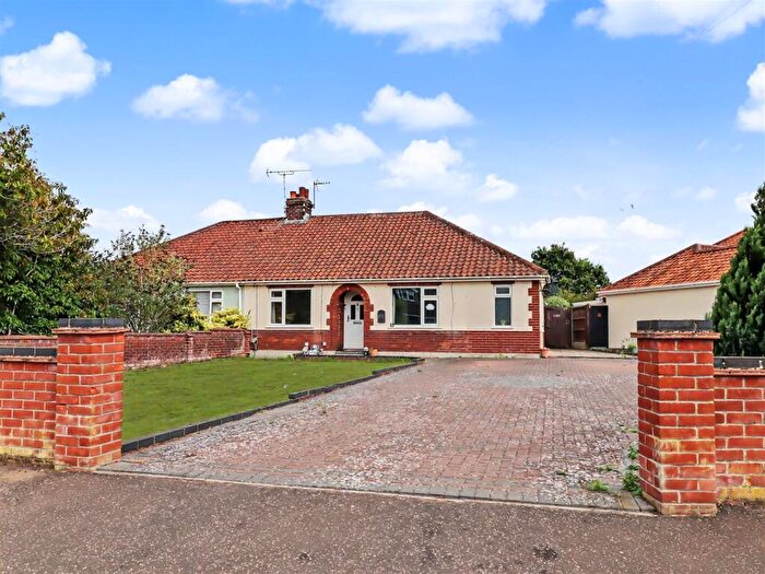 5 Bedroom Detached Bungalow For Sale In Links Avenue, Norwich, NR6
