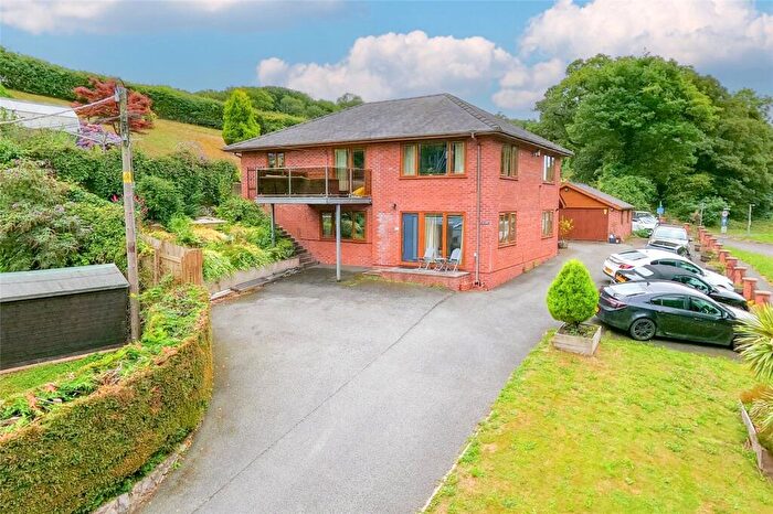 6 Bedroom Detached House For Sale In Treborth Road, Bangor, Gwynedd, LL57