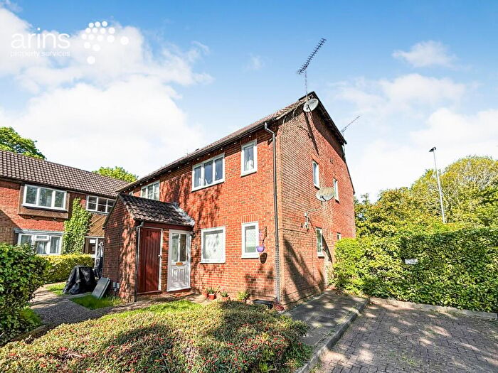 1 Bedroom Flat To Rent In Watersfield Close, Lower Earley, Reading, RG6