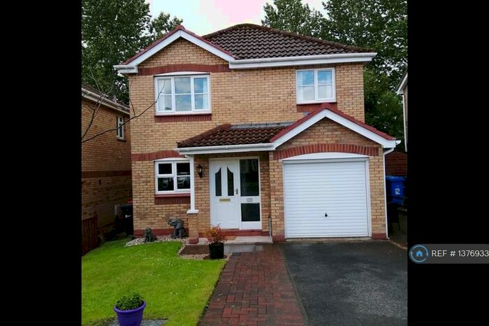 3 Bedroom Detached House To Rent In Kaims Gardens, Livingston Village, Livingston, EH54