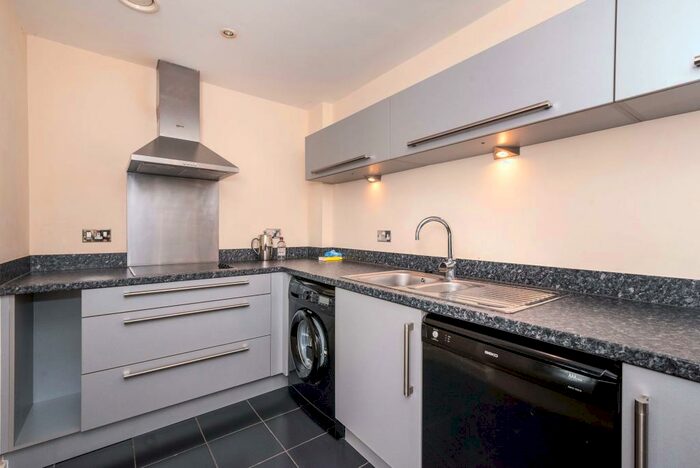 2 Bedroom Apartment To Rent In Picton, Victoria Wharf, CF11