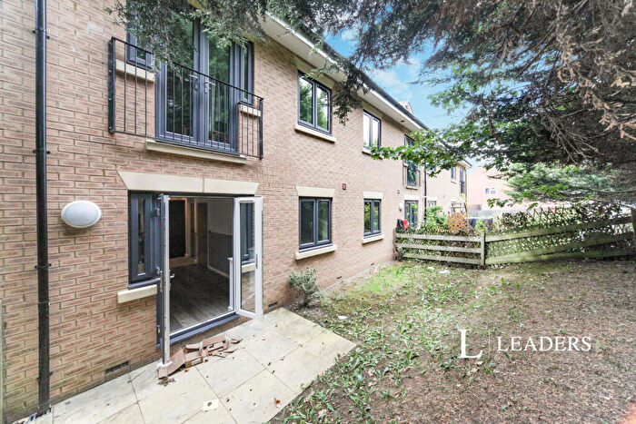 2 Bedroom Apartment To Rent In Modern Two-Bedroom Ground Floor Flat – Near Town Centre & Train Station - - Royal Navy Court - Unfurnished, LU2