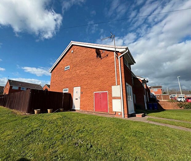 1 Bedroom Flat To Rent In Keyes Drive, Kingswinford, DY6