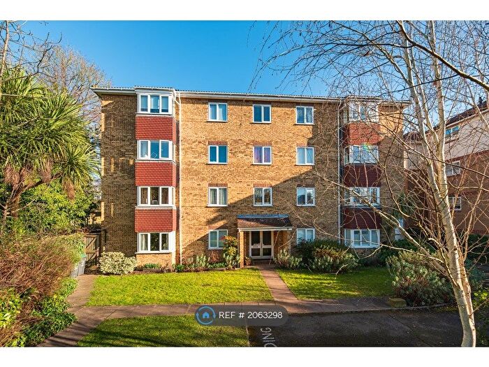 1 Bedroom Flat To Rent In Galsworthy Rd, Kingston Upon Thames, KT2
