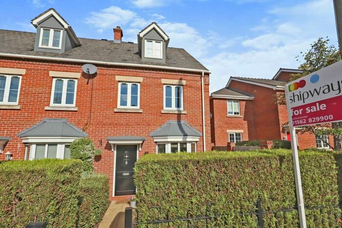 4 Bedroom End Of Terrace House For Sale In Birmingham Road, Blakedown, Kidderminster, DY10