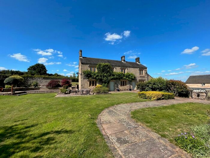 3 Bedroom Detached House To Rent In Long Close, Hollington, ST10