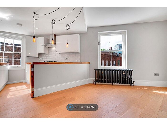 1 Bedroom Flat To Rent In Rawstorne Street, London, EC1V