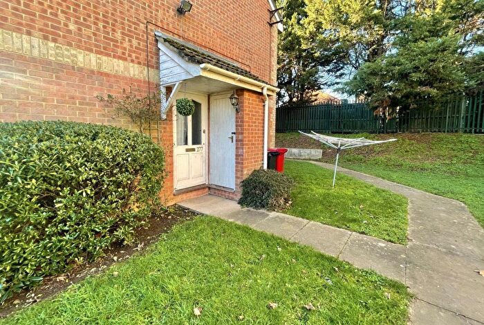 1 Bedroom Property To Rent In Maplin Park, Langley, SL3