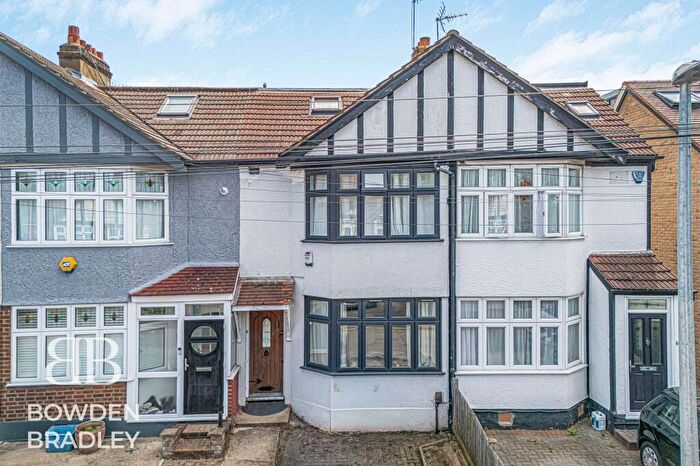 3 Bedroom Terraced House For Sale In Uplands Road, Woodford Green, IG8