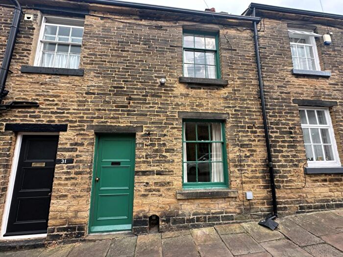 1 Bedroom House To Rent In Ada Street, Shipley, West Yorkshire, BD18