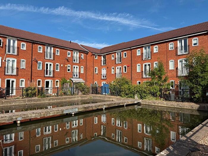 2 Bedroom Apartment To Rent In Saracens Wharf, Fenny Stratford, MK2