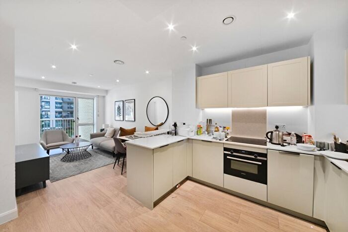 1 Bedroom Apartment To Rent In Wellspring House, Seagull Lane, E16