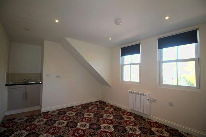 Studio To Rent In St. Pancras, Chichester, PO19