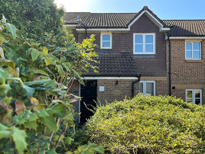 1 Bedroom Apartment To Rent In Bolton Road, Maidenbower, Crawley, RH10