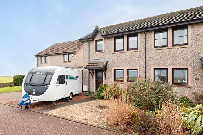 3 Bedroom Semi-Detached Villa For Sale In Pinkerton Road, KY10