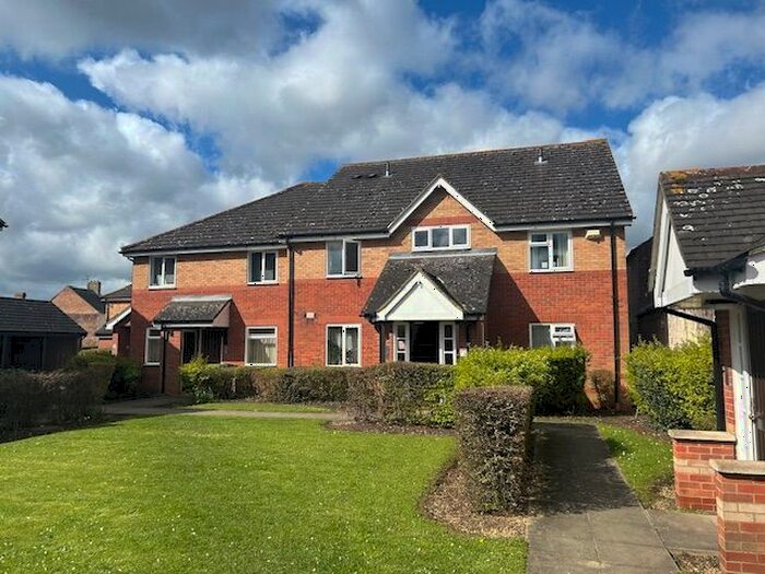 1 Bedroom Flat To Rent In Burton Court, Peterborough, PE1