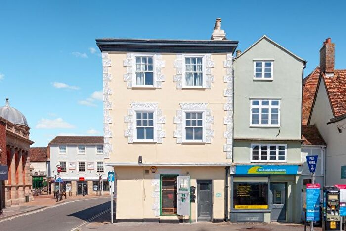 1 Bedroom Flat To Rent In Market Square, Bicester, OX26