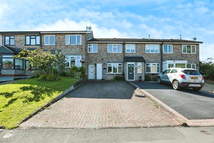 3 Bedroom Terraced House For Sale In Colemeadow Road, Coleshill, Birmingham, B46