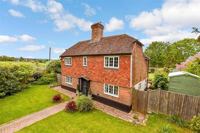 3 Bedroom Detached House For Sale In Linton Hill, Linton, Maidstone, Kent, ME17