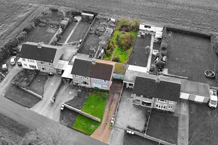 3 Bedroom Semi-Detached House For Sale In Staploe, St. Neots, PE19