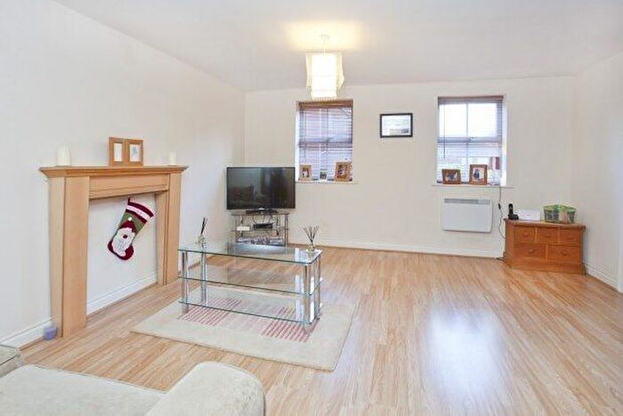 2 Bedroom Flat To Rent In Shipton House, York, YO30