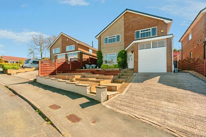 4 Bedroom Detached House For Sale In Stirling Court, Briercliffe, Burnley, Lancashire, BB10