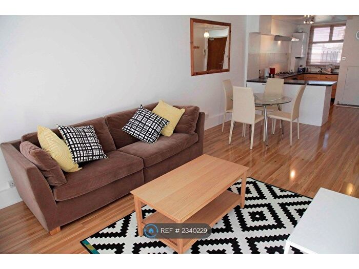 1 Bedroom Flat To Rent In Deverell Street, London, SE1