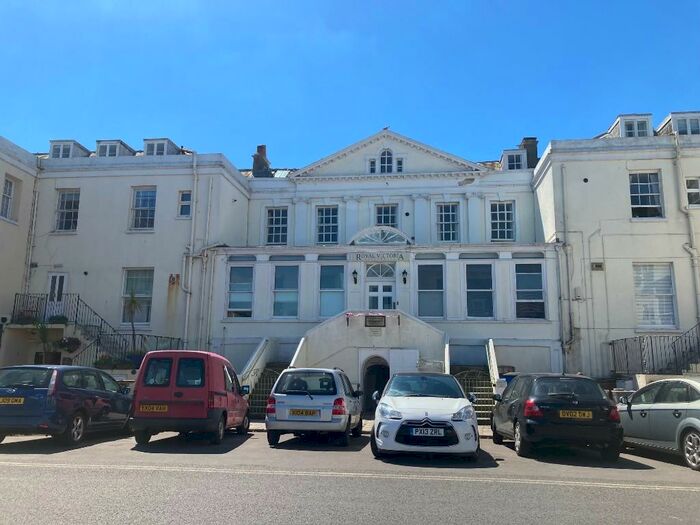 2 Bedroom Flat To Rent In High Street, Swanage, Dorset, BH19