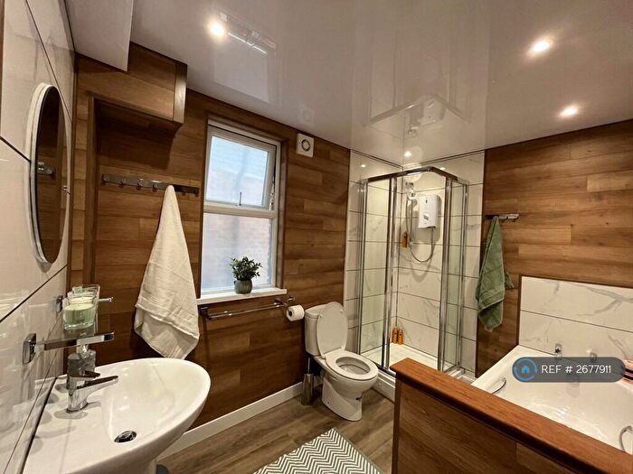 7 Bedroom Terraced House To Rent In Garmoyle Road, Liverpool, L15