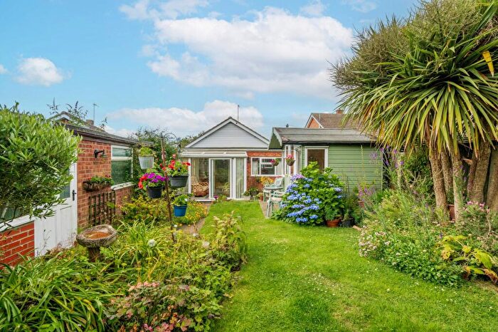 3 Bedroom Detached Bungalow For Sale In Elizabeth Close, Lowestoft, NR32